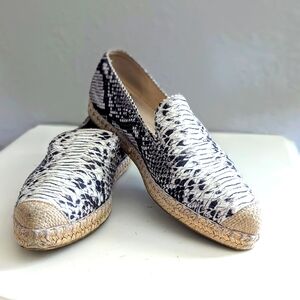 Stuart Weitzman Slip-on